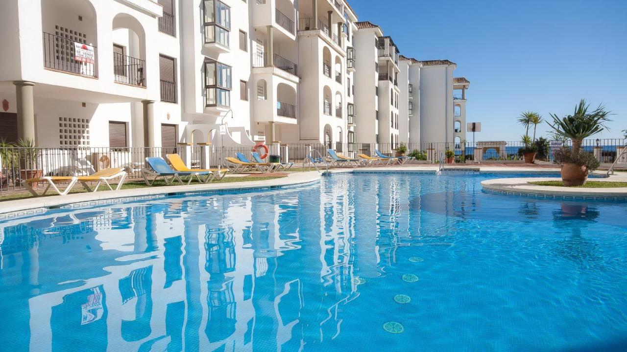 Lovely 2-Bed Apartment In Marina De La Duquesa Castillo de Sabinillas エクステリア 写真