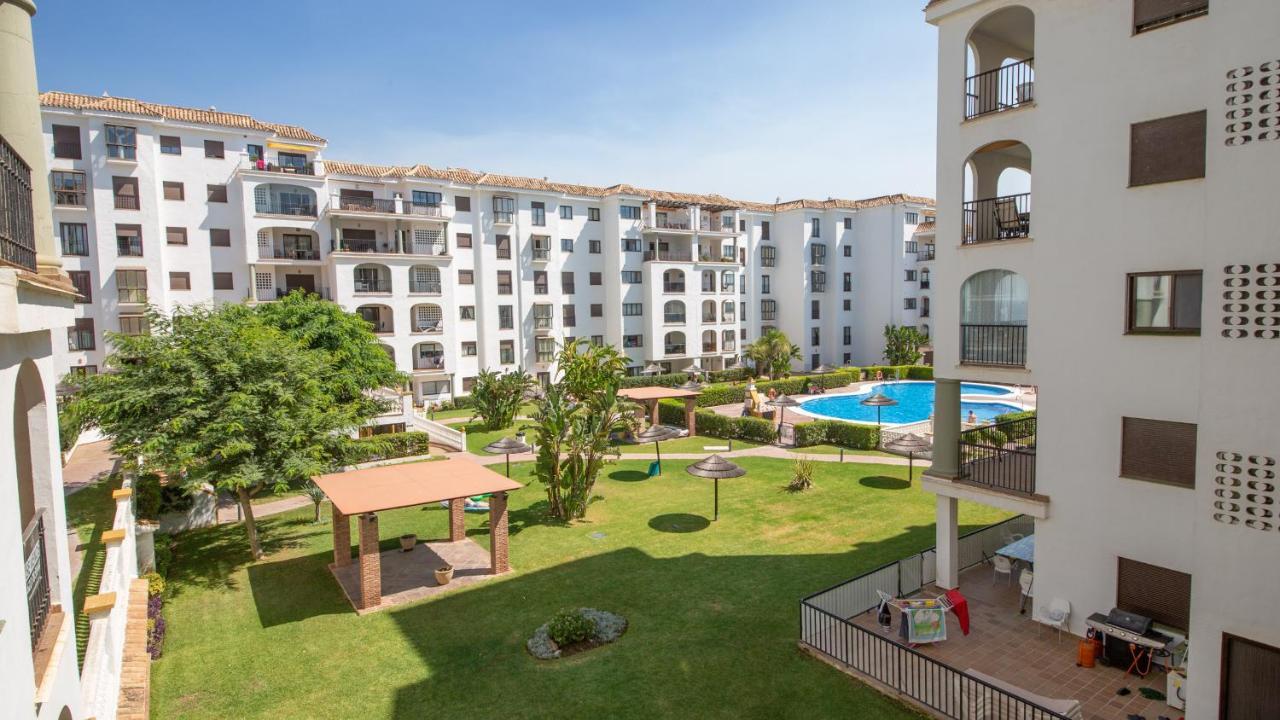 Lovely 2-Bed Apartment In Marina De La Duquesa Castillo de Sabinillas エクステリア 写真