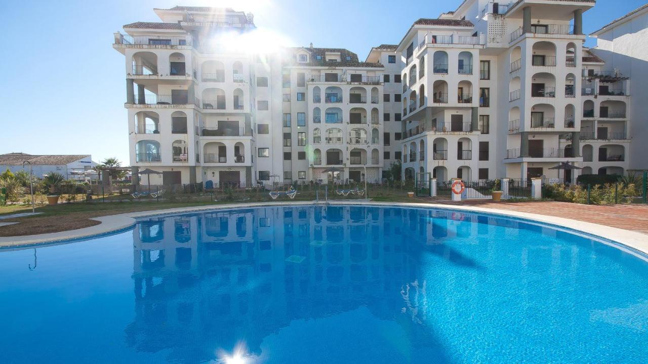 Lovely 2-Bed Apartment In Marina De La Duquesa Castillo de Sabinillas エクステリア 写真