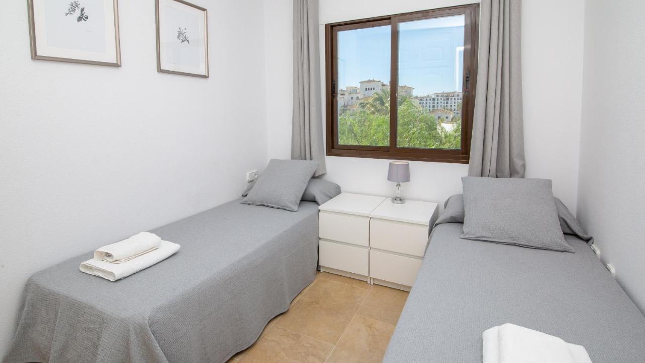 Lovely 2-Bed Apartment In Marina De La Duquesa Castillo de Sabinillas エクステリア 写真