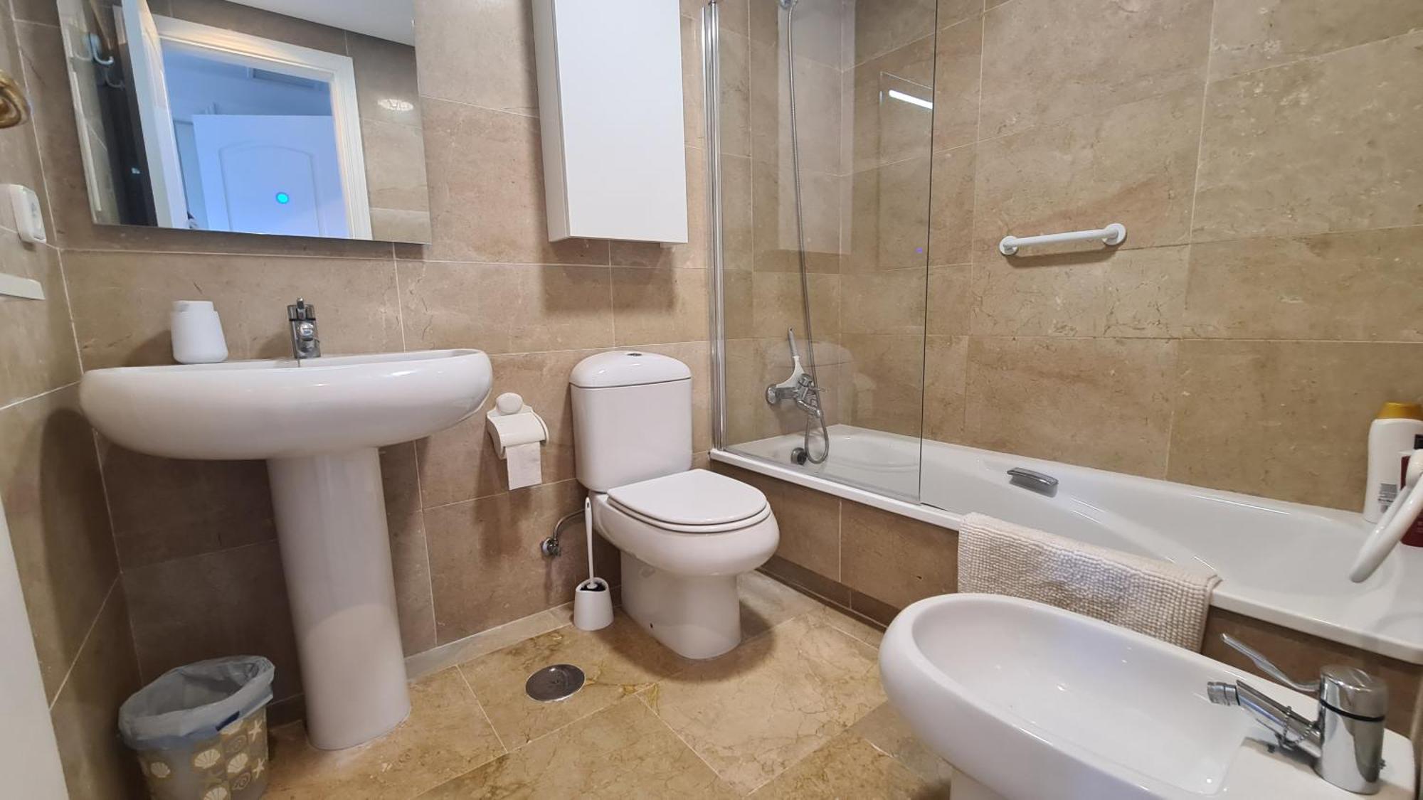 Lovely 2-Bed Apartment In Marina De La Duquesa Castillo de Sabinillas エクステリア 写真