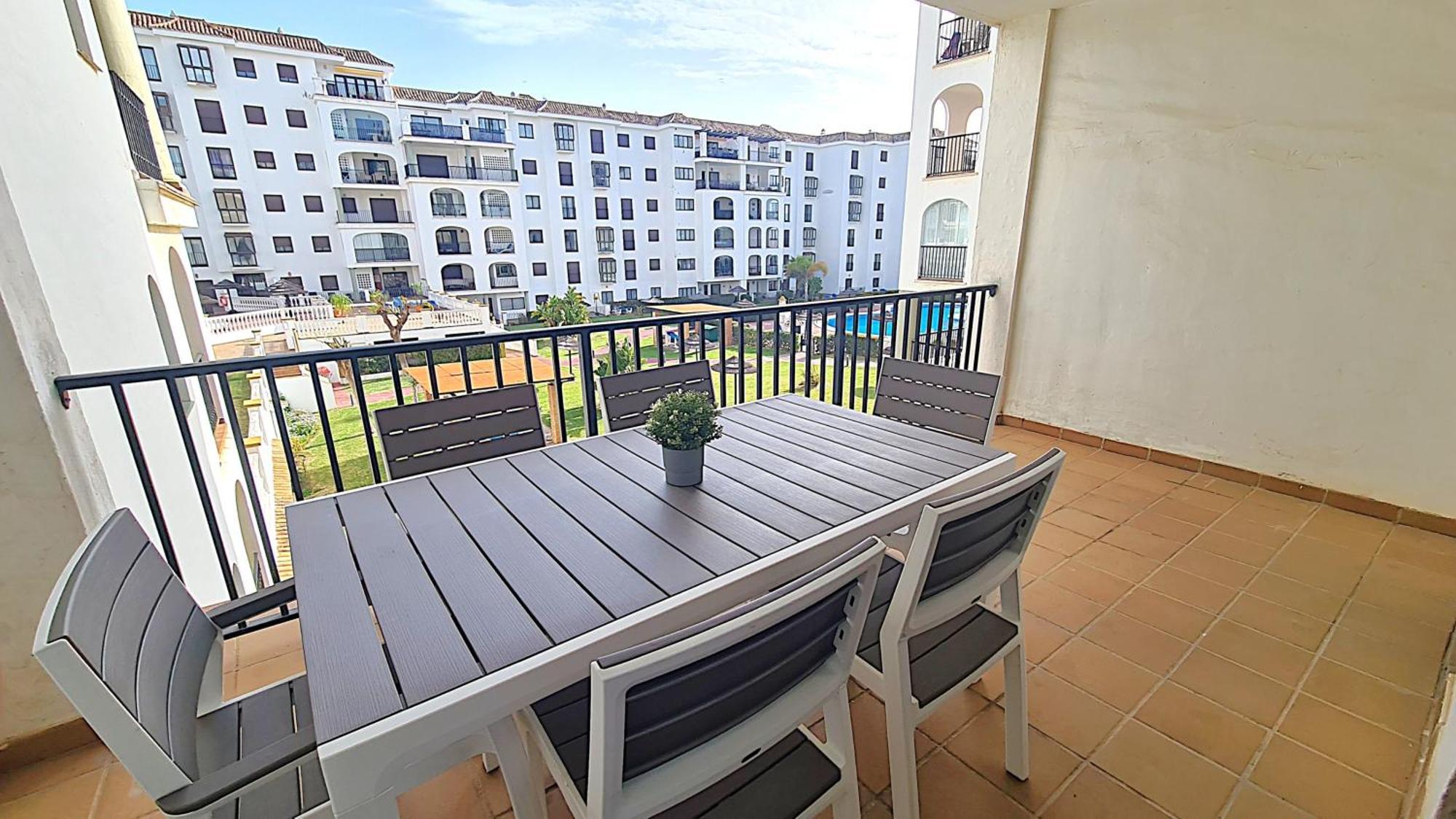 Lovely 2-Bed Apartment In Marina De La Duquesa Castillo de Sabinillas エクステリア 写真
